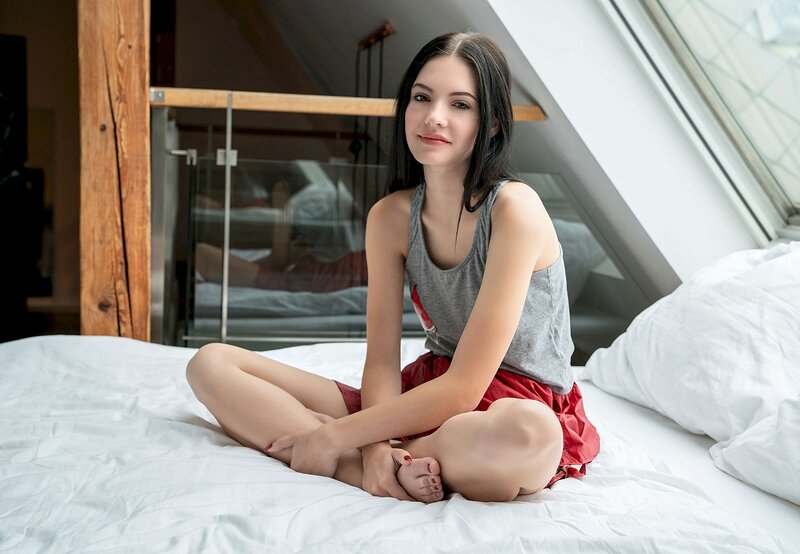 Оксана, 24 года, 1 размер груди